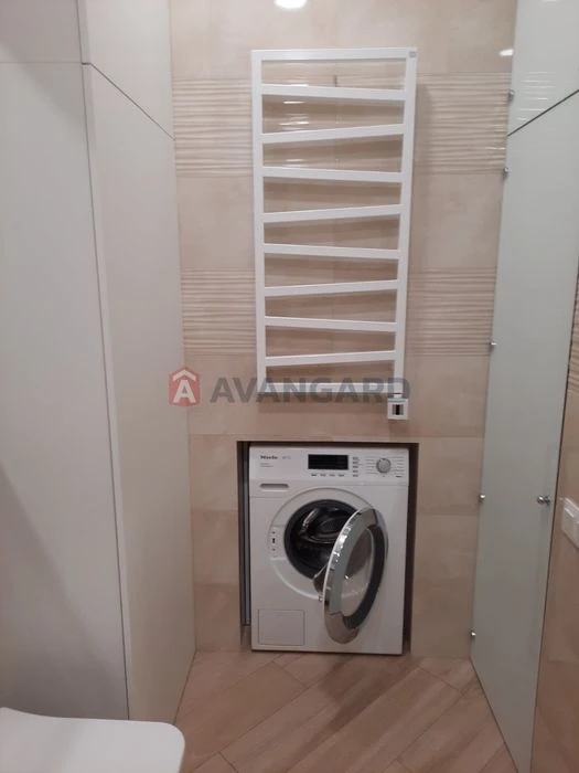I will sell a luxurious apartment in the premium residential complex 'Comfort City' $160,000