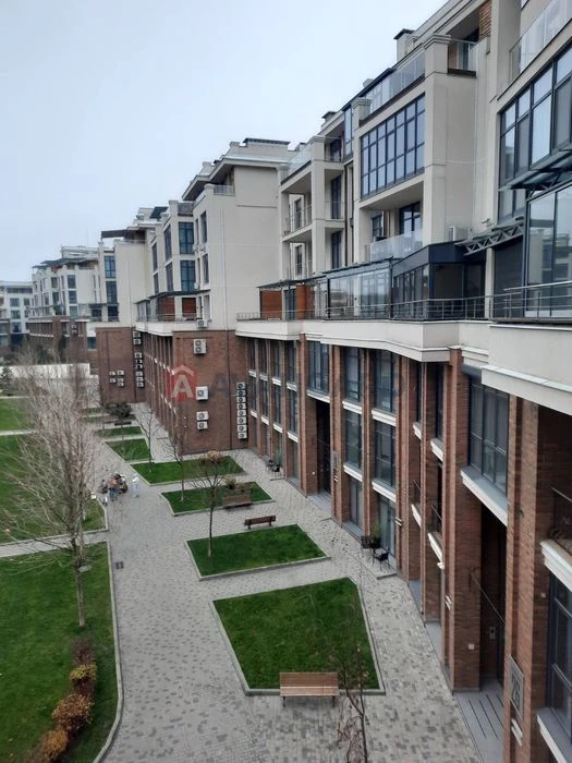I will sell a luxurious apartment in the premium residential complex 'Comfort City' $160,000