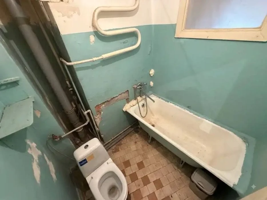 Продам 1к квартиру Александра Поля пр. 127