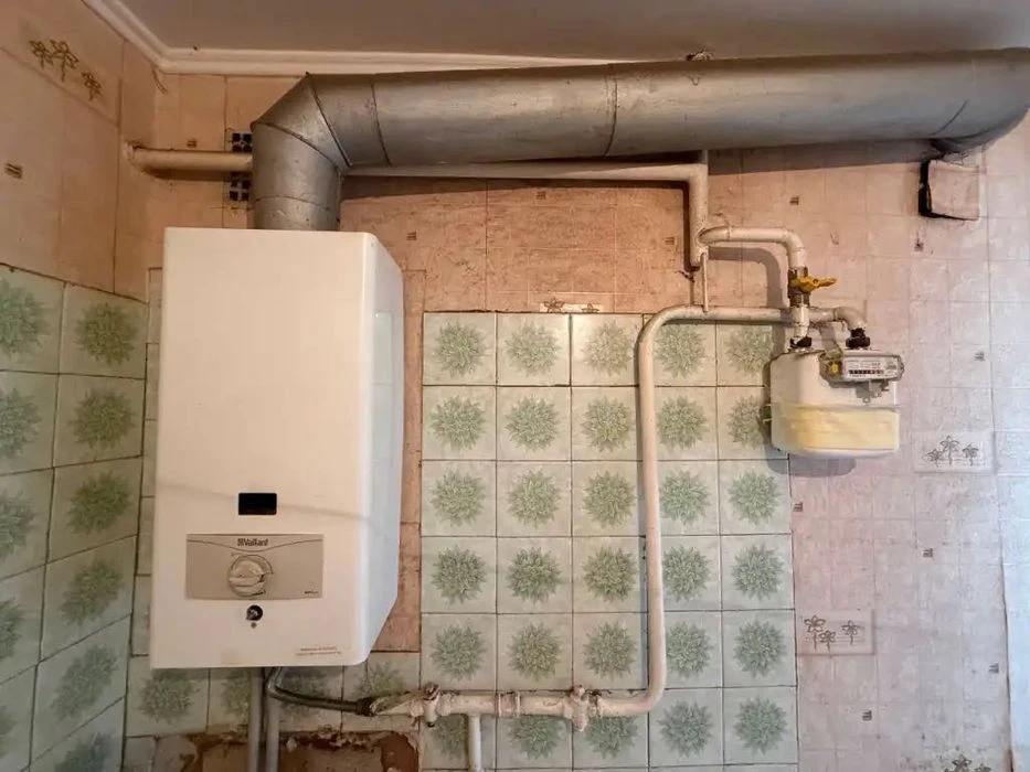 Продам 1к квартиру Александра Поля пр. 127