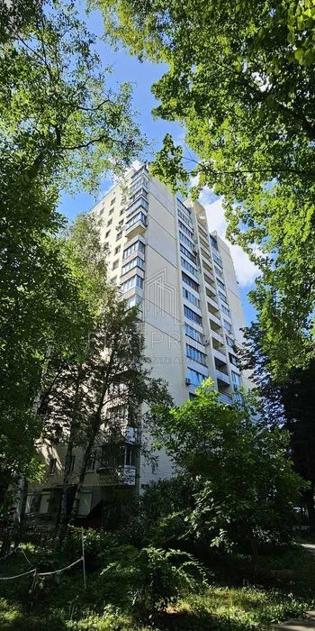 Видова квартира 65м2 газова плита Омеляновича-Павленка 19а П