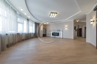 Продаж 4к квартири 182м2 Лесі Українки 7Б Печерськ Генератор