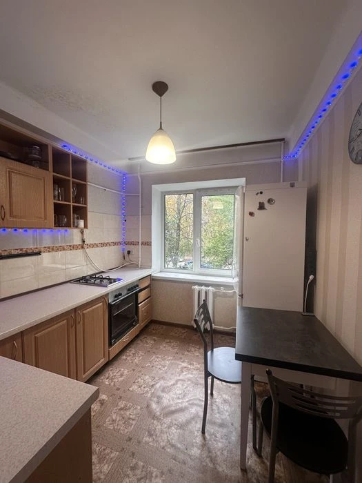 Продаж 2к, Шалімова, 19. ГАЗ. 2 поверх. БЕЗ КОМІСІЇ