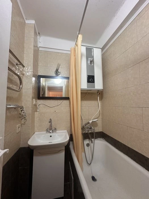 Продаж 2к, Шалімова, 19. ГАЗ. 2 поверх. БЕЗ КОМІСІЇ