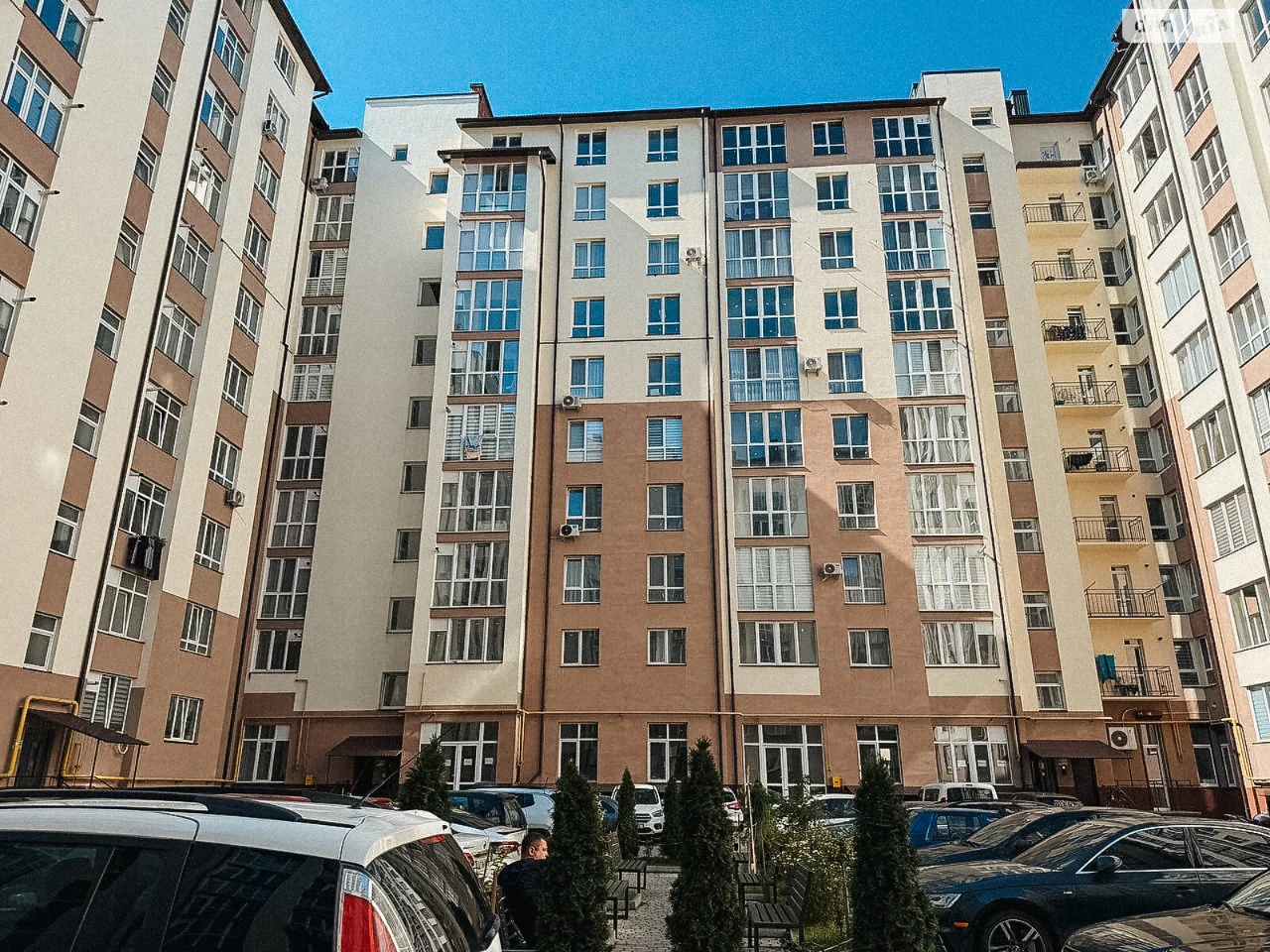 Продаж Квартира Коновальця Чорновола