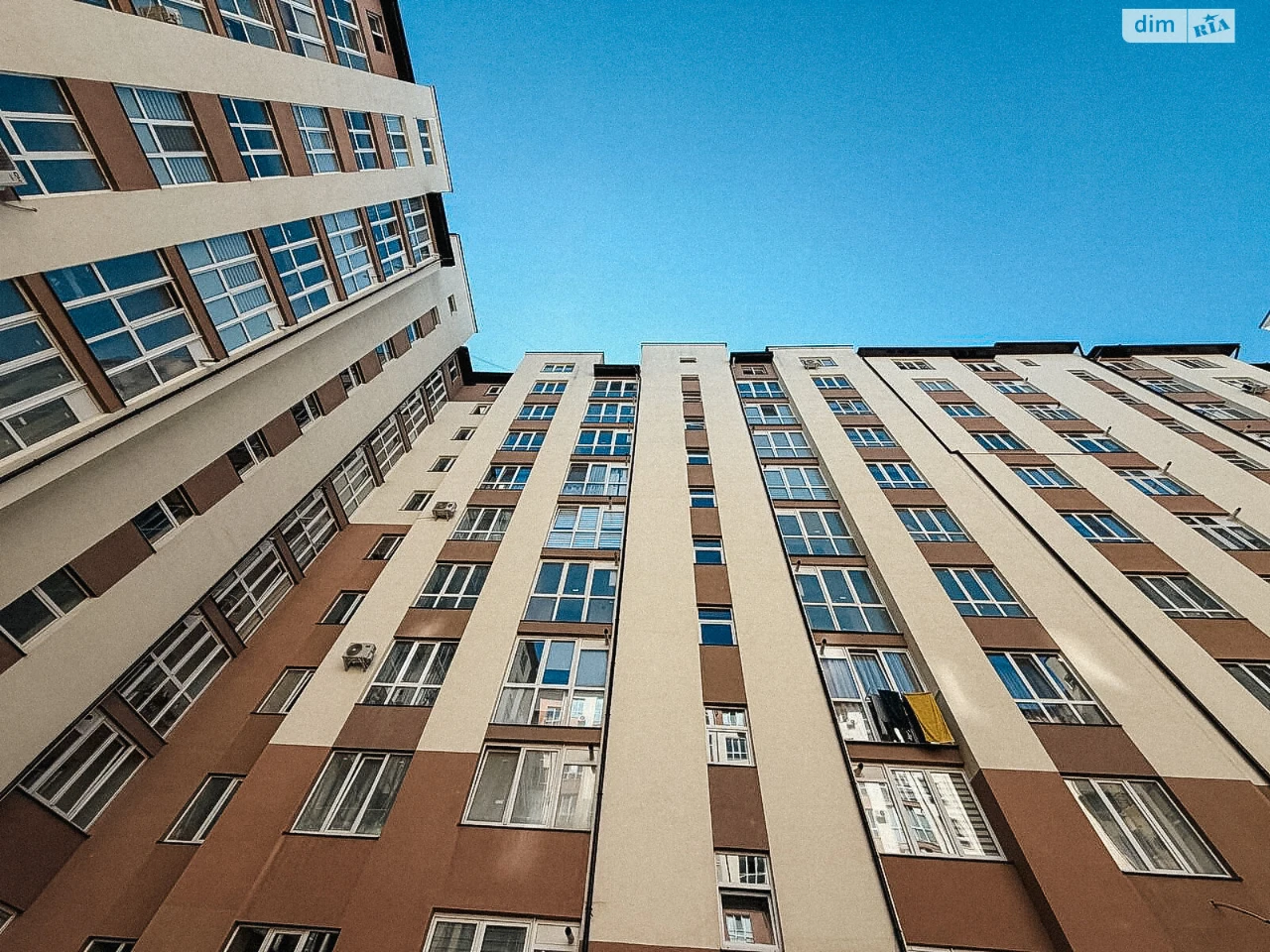 Продаж Квартира Коновальця Чорновола