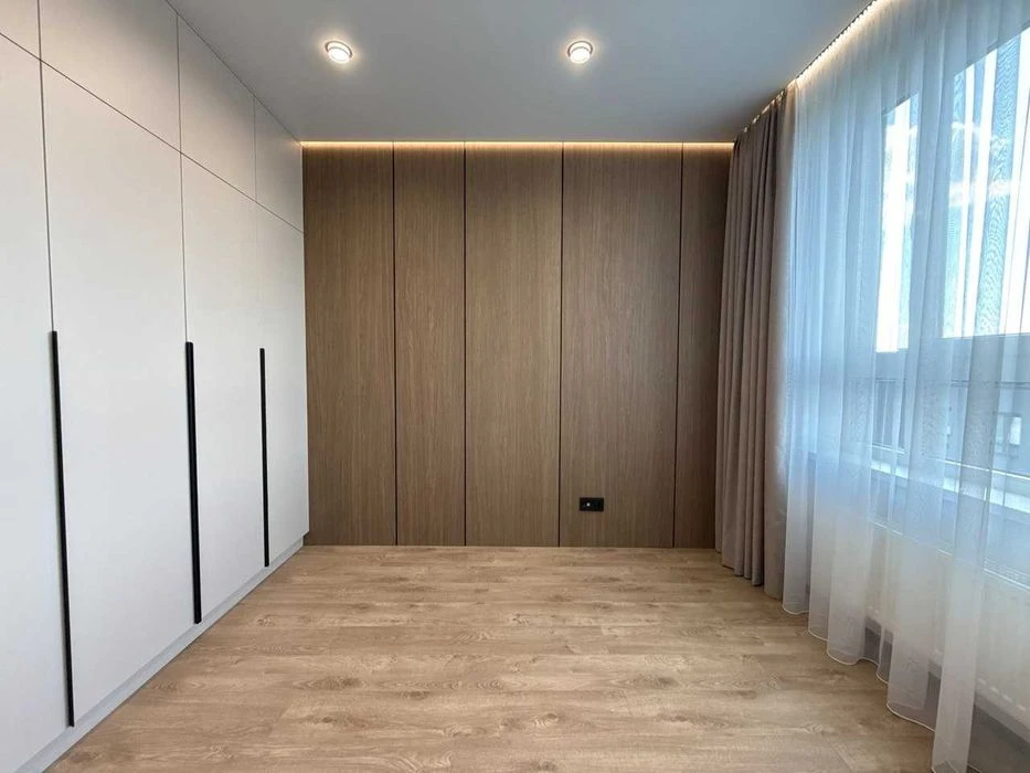 Продаж 4 кім. дворівневої квартири площею 132 м² у ЖК Avalon
