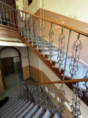 Продається 2 кімнатна квартира в самому серці Львова, вулиця