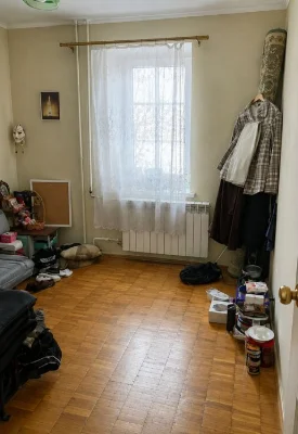 Продаж 3-х кімнатної квартири  вул. Околична 93000дол. США т