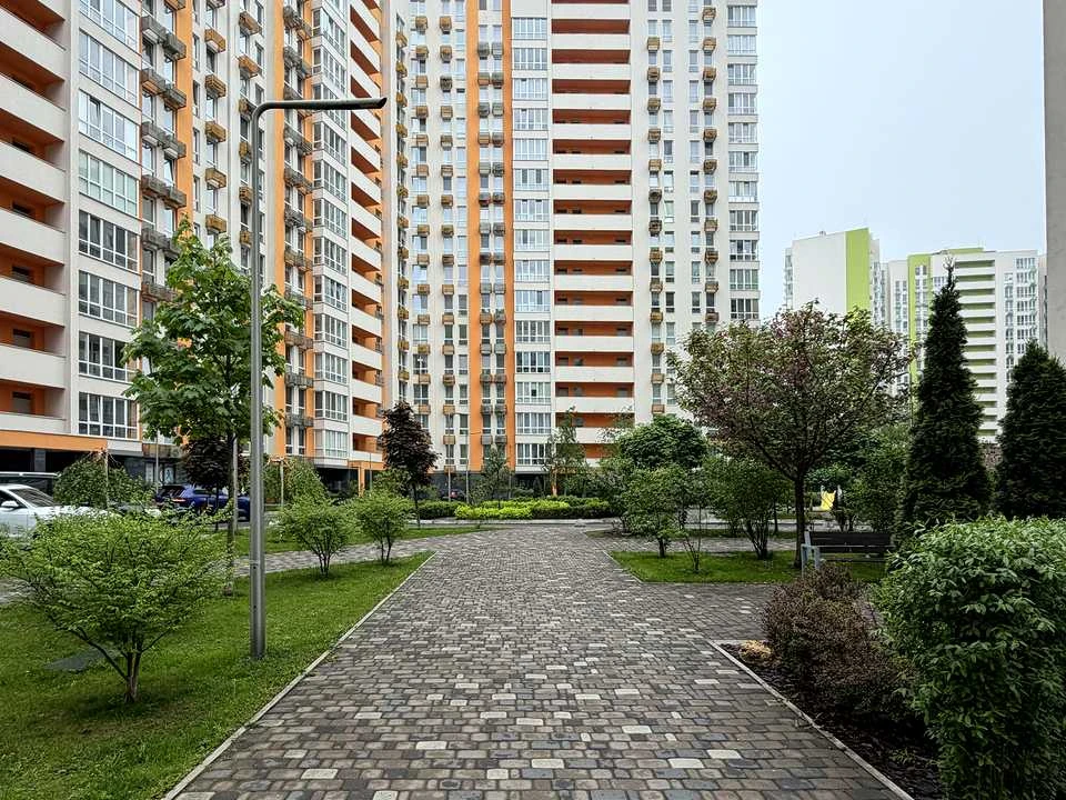 Квартира. Київ, Берестейський просп. (Перемоги)