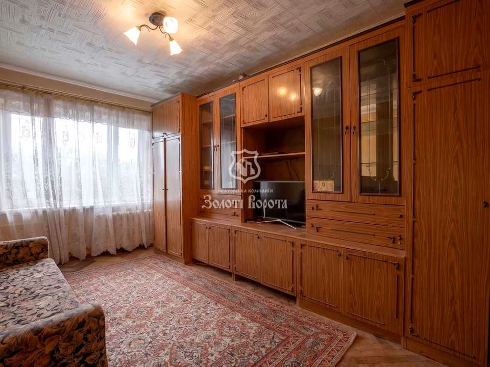 Квартира. Київ, Світлицького вул.