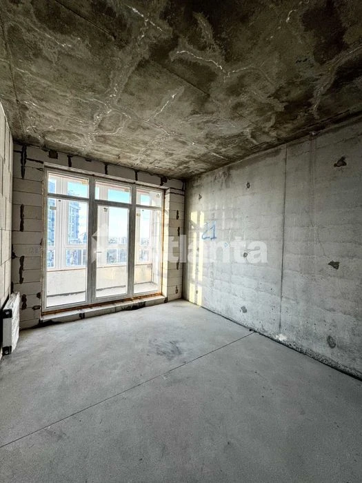 Продам 2-комнатную квартиру 72м2 ЖК 4 Сезона Гагарина проспе