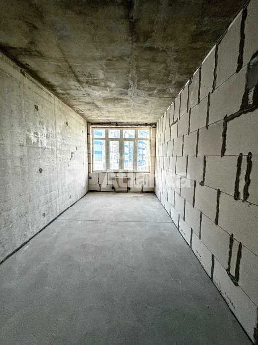 Продам 2-комнатную квартиру 72м2 ЖК 4 Сезона Гагарина проспе