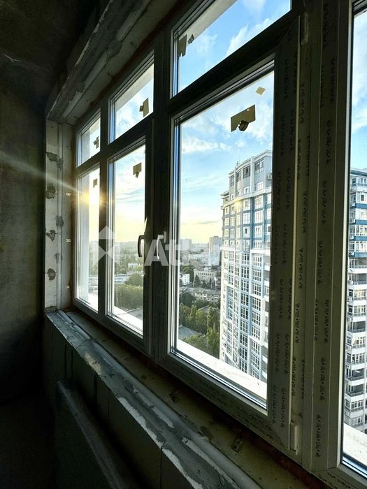 Продам 2-комнатную квартиру 72м2 ЖК 4 Сезона Гагарина проспе