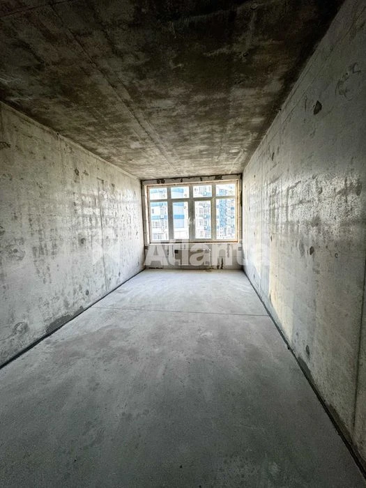 Продам 2-комнатную квартиру 72м2 ЖК 4 Сезона Гагарина проспе