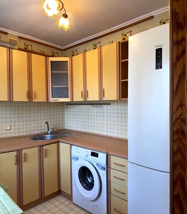 Продам 2-х комн. квартиру на Черемушках, ул. Варненская. Гос