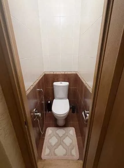 Продам двухкомнатную квартиру в кирпичном доме на Бочарова!