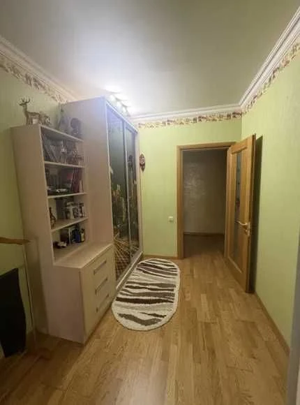 Продам двухкомнатную квартиру в кирпичном доме на Бочарова!