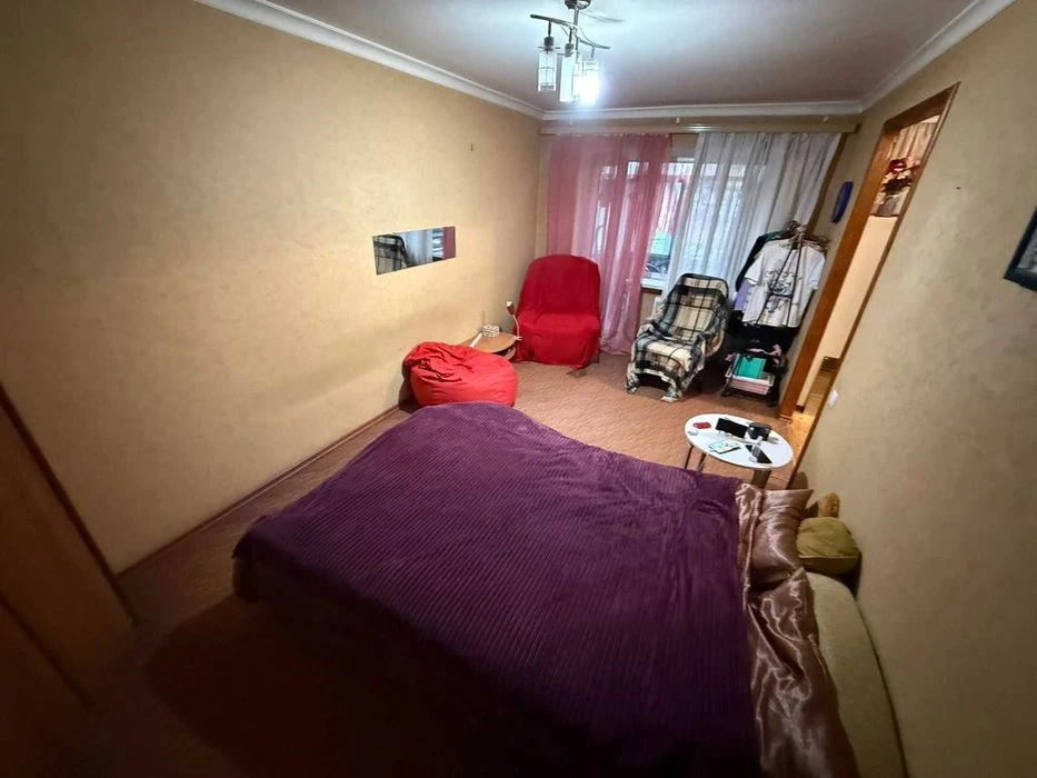 Продается 1 комн. квартира р-н Гагарина, возле Проспекта