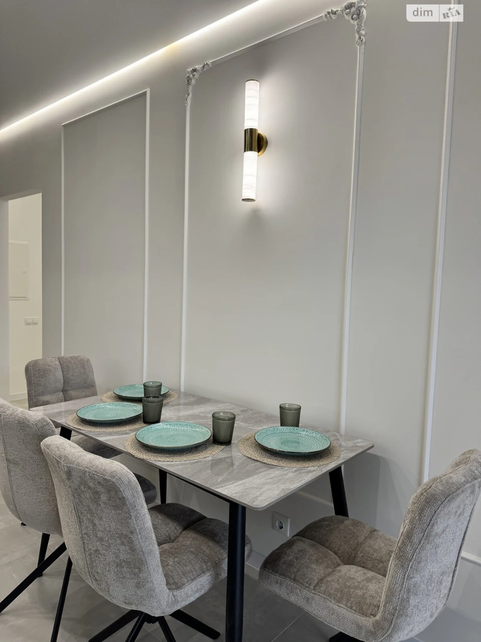 Продаж Квартира Виставка