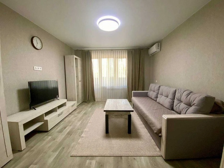 Продаж 3 к вартири 64 м2,  жм Придніпровськ, вул. Неміровича
