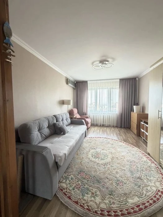 Продам 3к квартиру пр Поля, пр р-н офиса АТБ