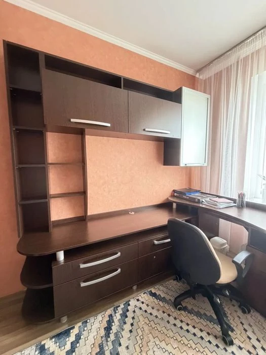 Продам 3к квартиру пр Поля, пр р-н офиса АТБ