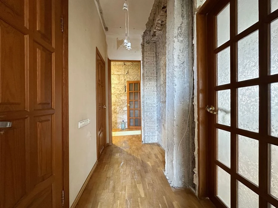 Продаж 3-к квартири, Кловський узвіз,17