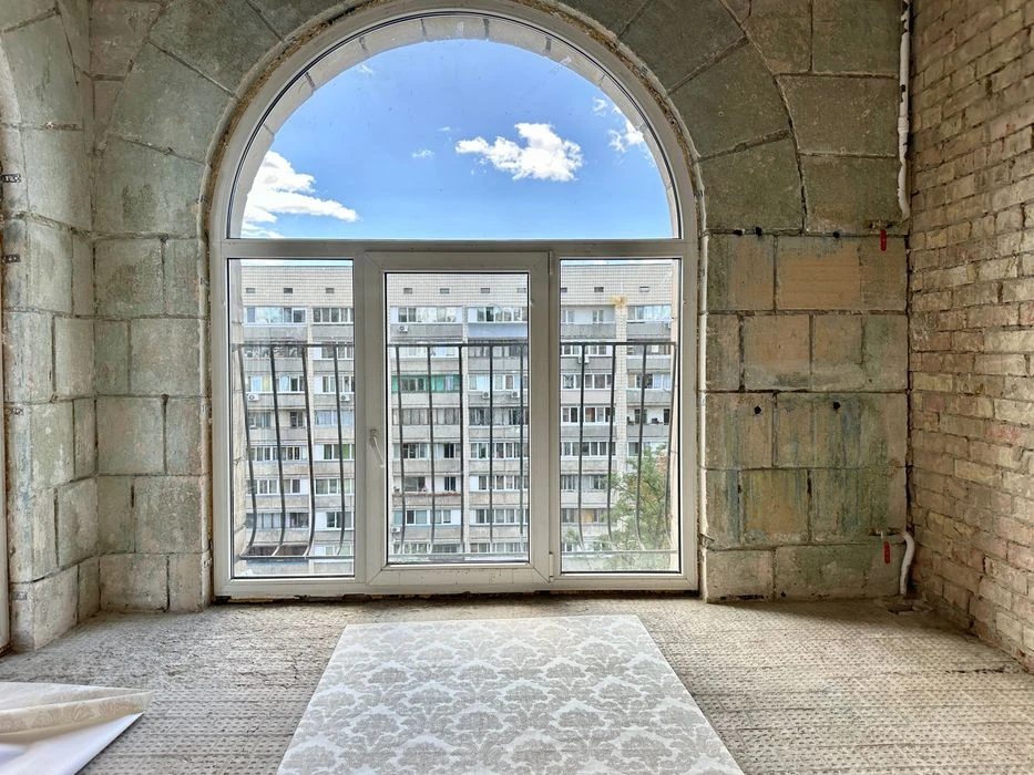 Продаж 3-к квартири, Кловський узвіз,17