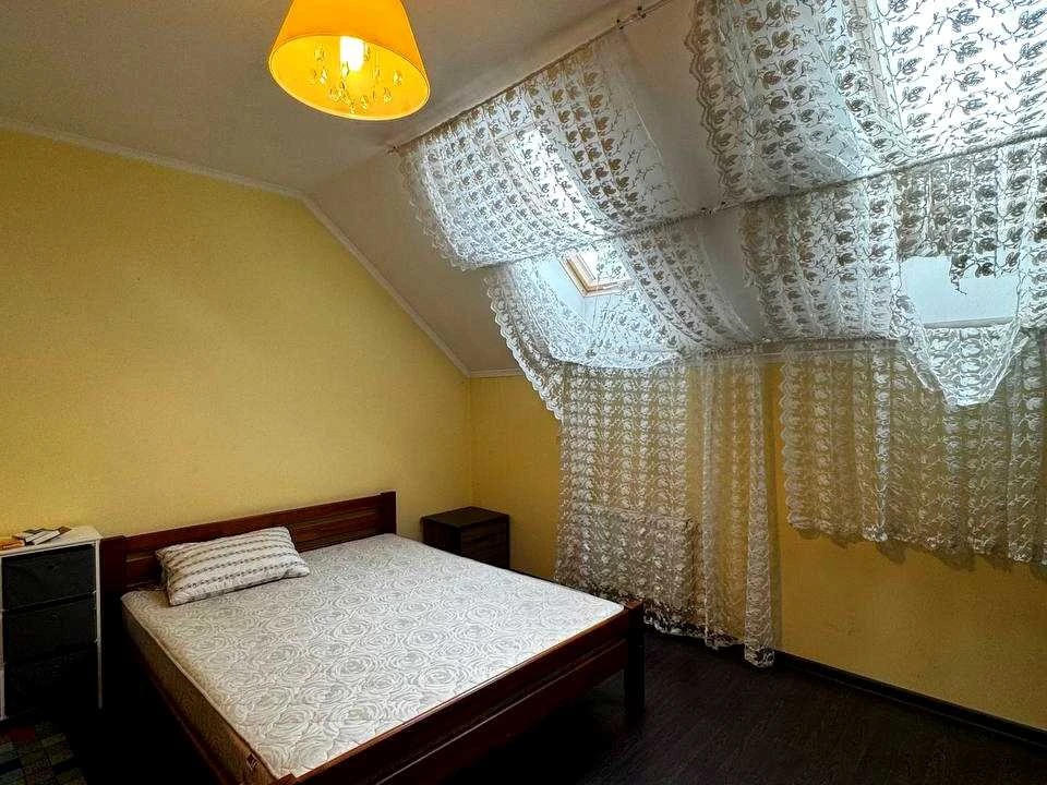 Будинок. Львів, Варшавська вул.