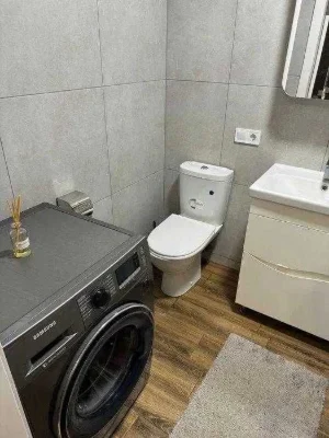 Продається однокімнатна квартира в новобудові на Садах-3