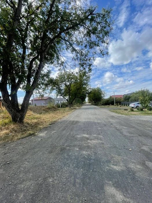 Продаж земельної ділянки в Ужгороді, район Садовий, біля вул