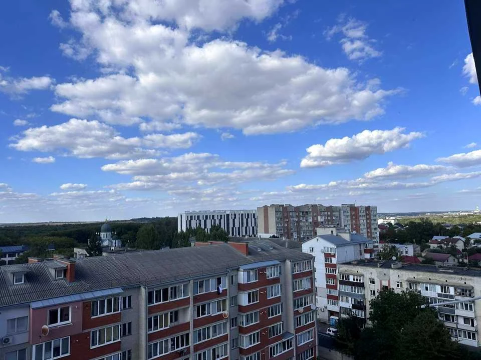 Квартира. Тернопіль, Тролейбусна вул., (Будинок)