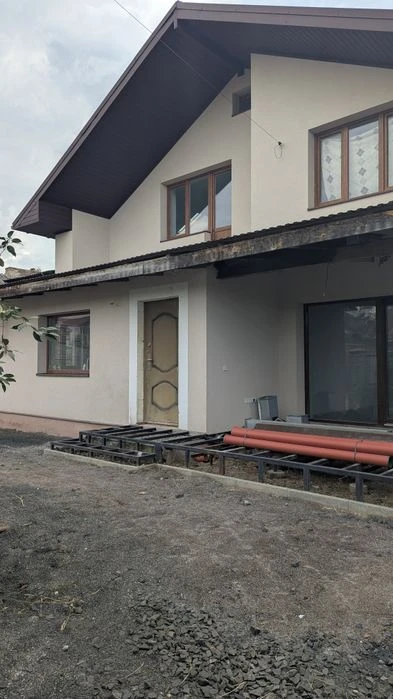 Продаж! 1,5 поверх.цегл. будинок, зданий в експлуатацію. Луц