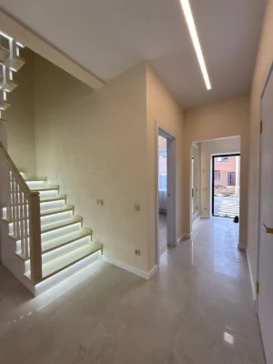 TOP Townhouse with renovation from the Owner