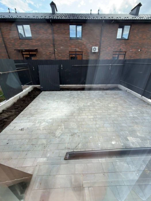 TOP Townhouse with renovation from the Owner