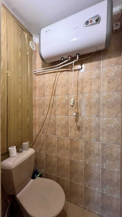 Продаж 3-х кім. квартира 78 м.кв., 2 поверх, біля Дніпра та