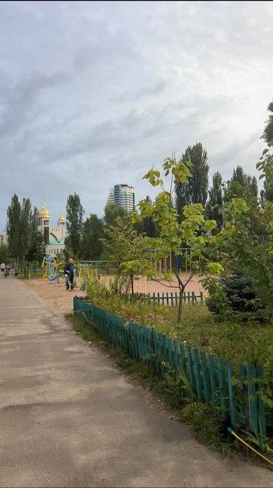 Продаж 3-х кім. квартира 78 м.кв., 2 поверх, біля Дніпра та