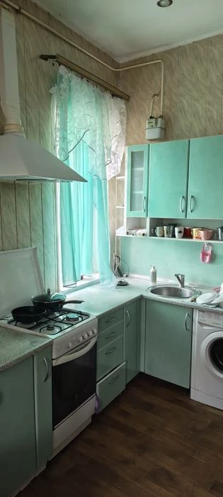 tir-04..Продается просторная четырёхкомнатная квартира в Цар