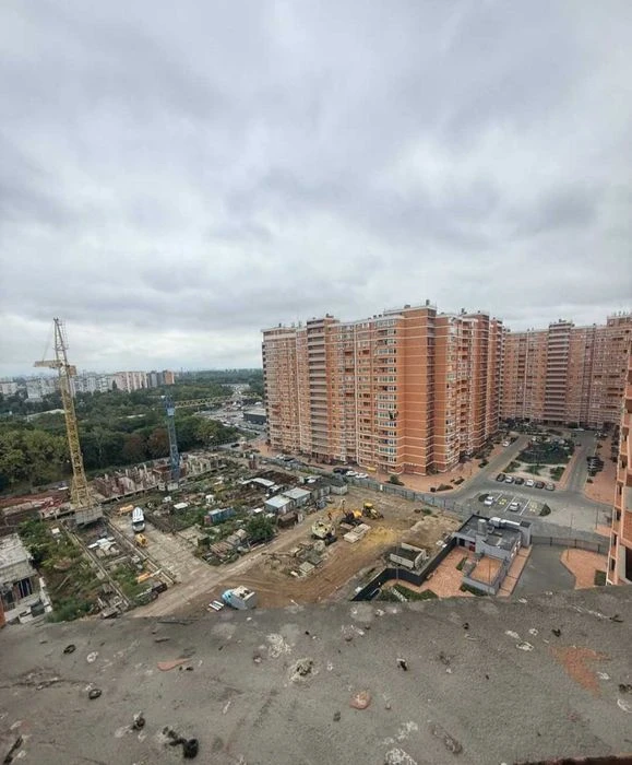 Продам 1 но комнатную в Реал Парк