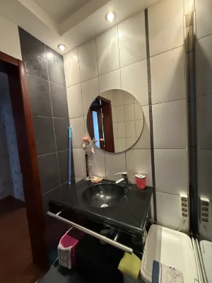 Продаж 2к квартира вул. Нескорених