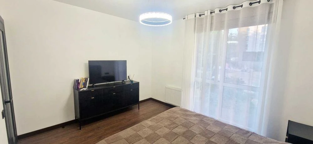 Продається 1-кім квартира з ремонтом в ЖК ARTHOUSE park по в