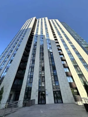 Продам 3к квартиру 115м ЖК Панорама Не високий поверх Елітни