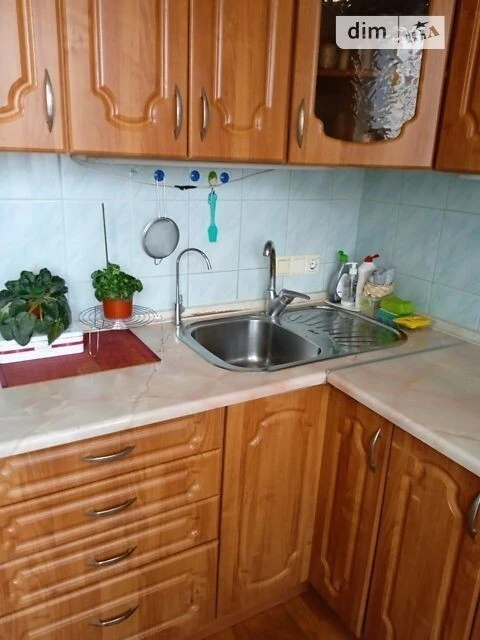 Здам в оренду кімнату на просп. Гонгадзе Георгія 20В довгост
