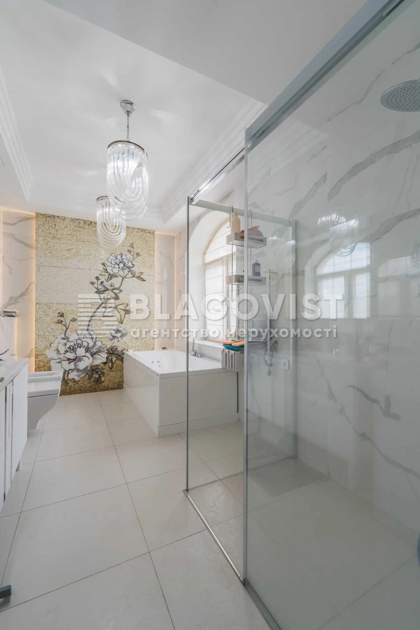 Продаж будинок Київ Канівська 33