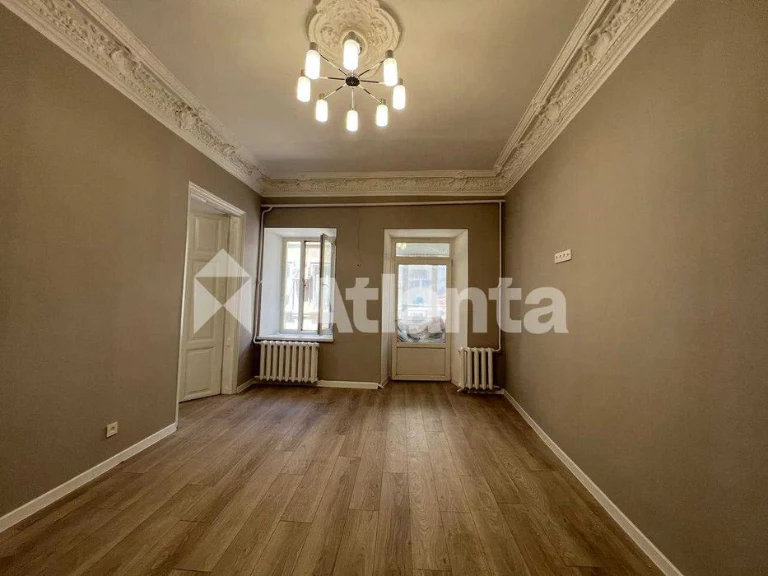 Редкое предложение! Продам 2-ком. квартиру в Центре/ул.Канат