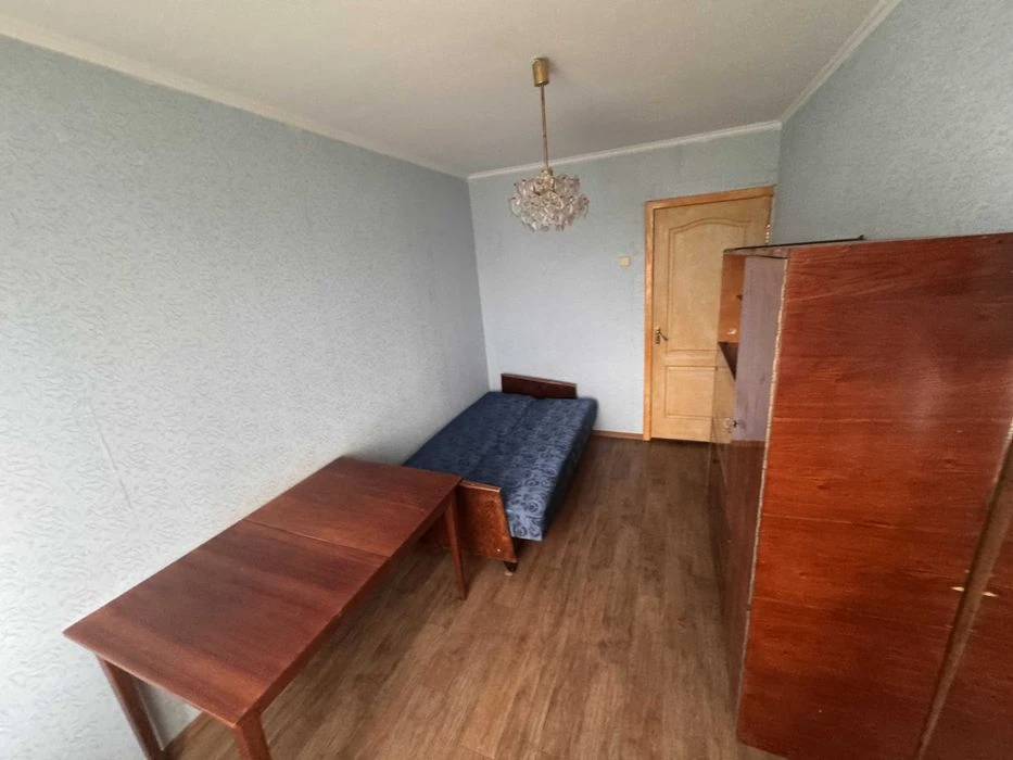 У продажу 2-кімнатна квартира на Добровольського/Паустовсько