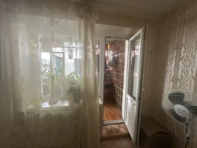 Продам 2-комнатную квартиру, ул. Морозова