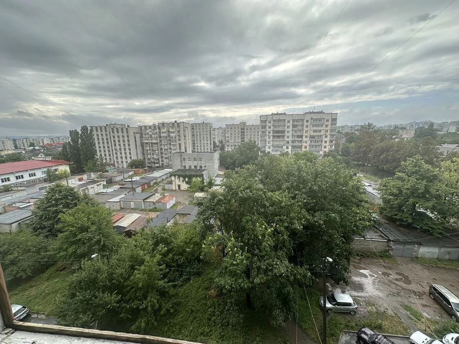 Продам 2-комнатную квартиру, ул. Морозова