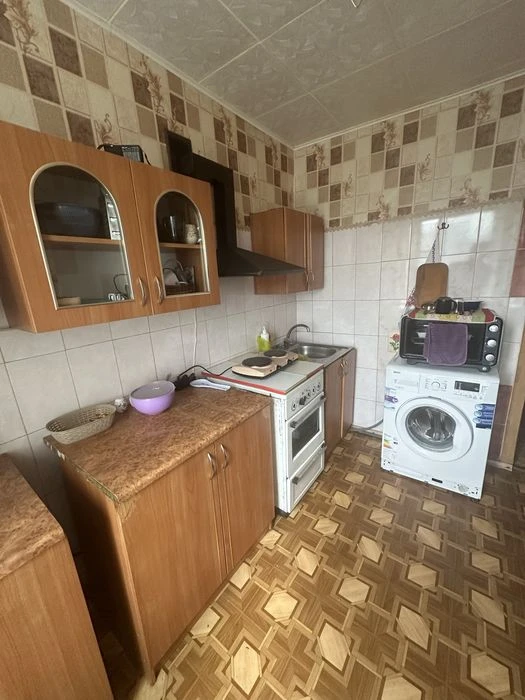 Продам 2-комнатную квартиру, ул. Морозова